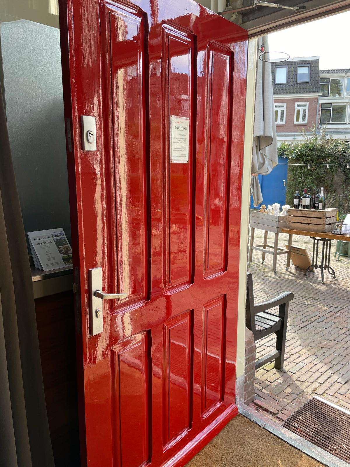 deur rood schilderen